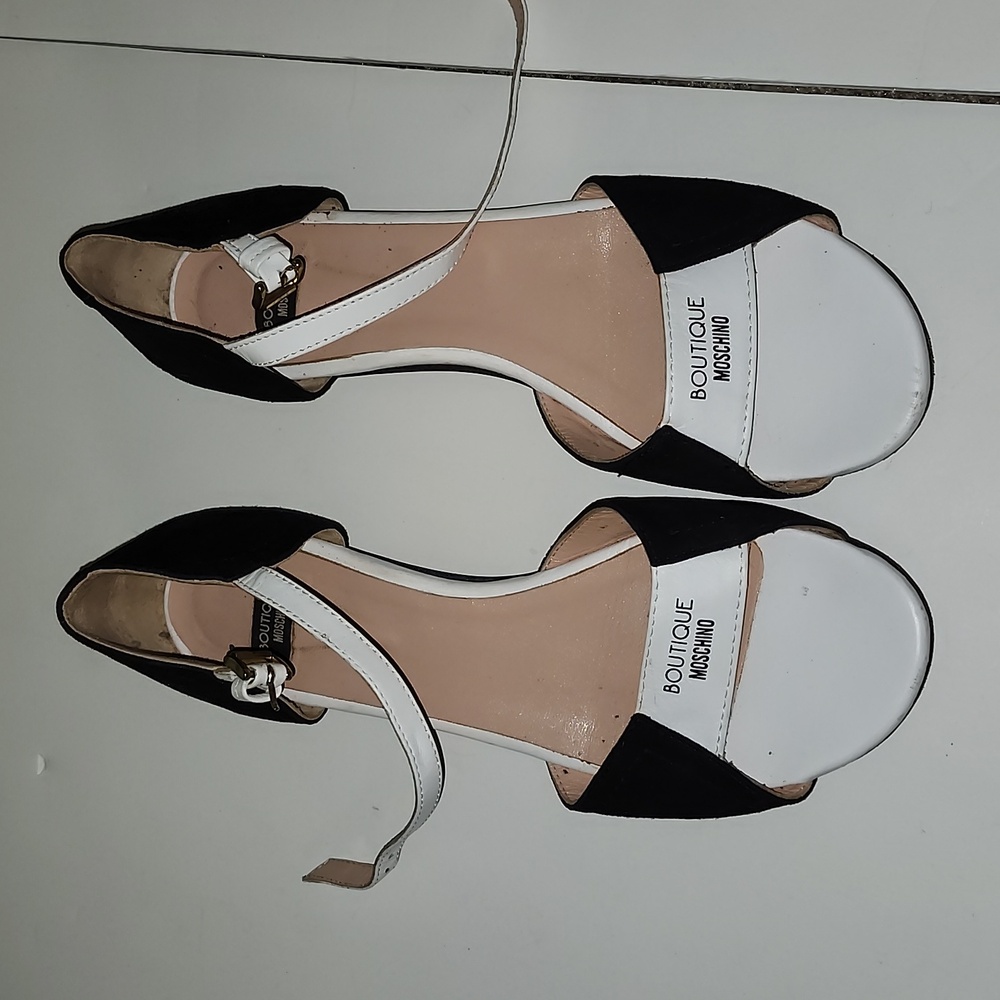 Moschino sandals